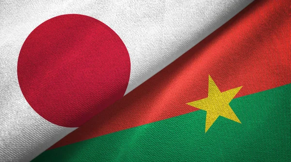 Japonya ve Burkina Faso bayrakları bir arada 