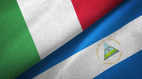 이탈리아와 니카라과 접힌된 — 스톡 사진