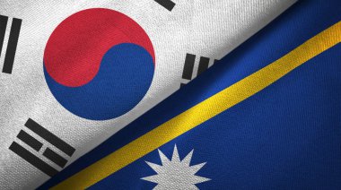 Güney Kore ve Nauru bayrakları birlikte katladılar.