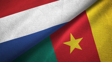 Hollanda ve Kamerun iki katlanmış bayrak birlikte 