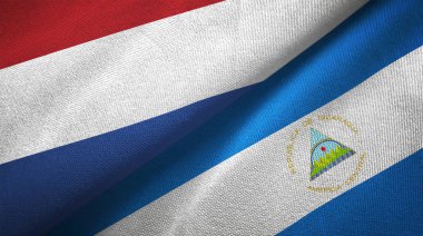 Hollanda ve Nikaragua iki katlanmış bayrak birlikte