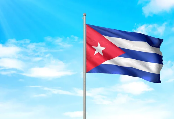 Bandera de Cuba ondeando cielo fondo Ilustración 3D — Foto de Stock
