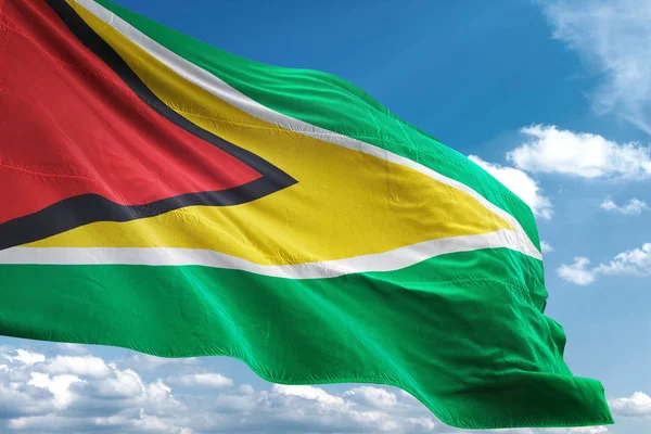 Guyana vlag zwaaien hemel achtergrond 3d illustratie — Stockfoto