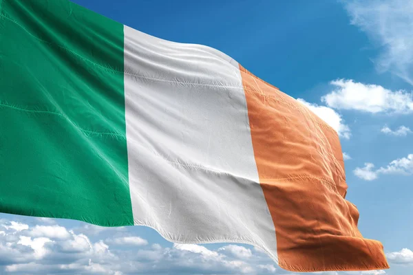 Ireland flag waving sky background 3D illustration — Stock Photo, Image
