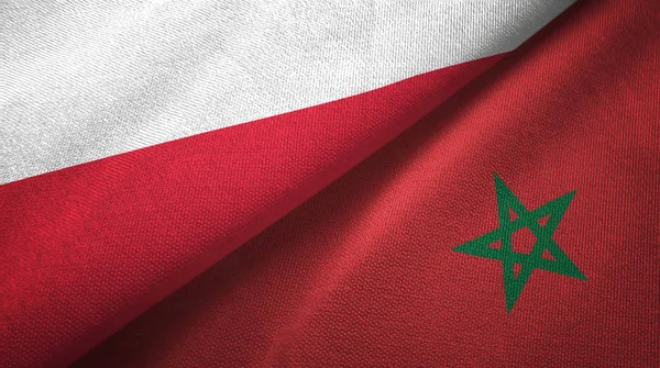 Polen en Marokko twee vlaggen textieldoek, weefsel textuur — Stockfoto