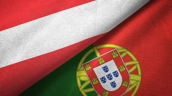 Austria e Portogallo due bandiere tessuto, tessitura tessuto — Foto Stock