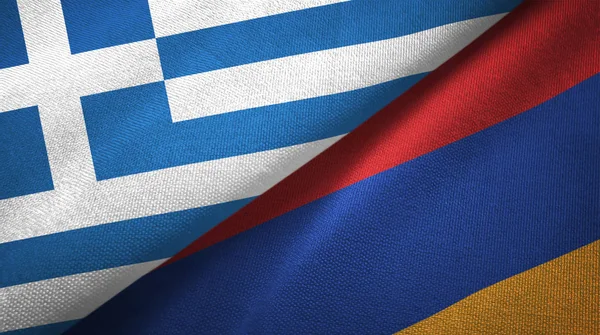 Griekenland en Armenië twee vlaggen textiel doek, weefsel textuur — Stockfoto
