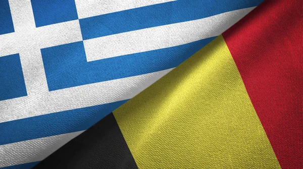 Griekenland en België twee vlaggen textiel doek, weefsel textuur — Stockfoto