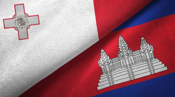 Мальта и Камбоджа два флага текстильная ткань, текстура ткани — стоковое фото