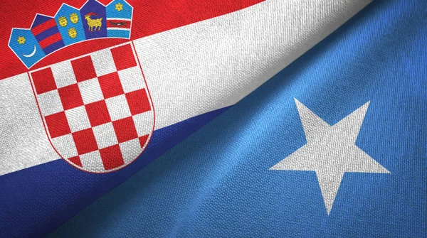 クロアチアとソマリア2つの旗織物布、生地の質感 — ストック写真