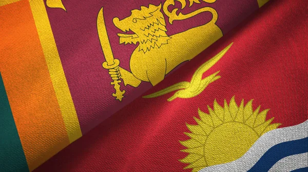 Sri Lanka en Kiribati twee vlaggen textiel doek, weefsel textuur — Stockfoto