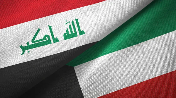 Irak i Kuwejt dwie flagi tkanina tekstylna, tekstura tkaniny — Zdjęcie stockowe