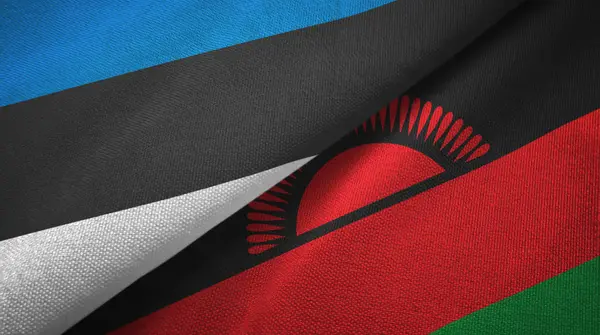 Estonia e Malawi due bandiere tessuto, tessitura del tessuto — Foto Stock