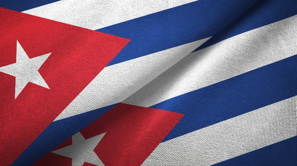 Cuba duas bandeiras pano têxtil, textura de tecido — Fotografia de Stock