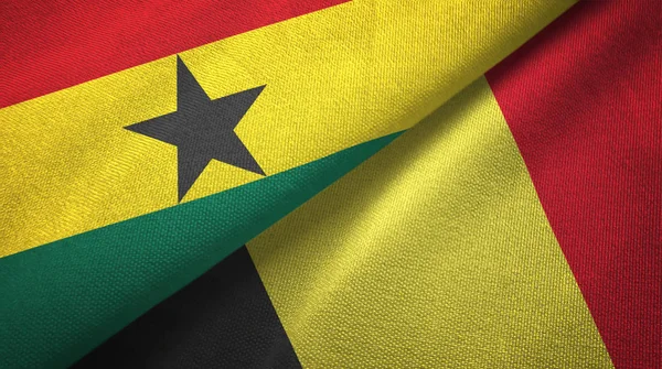 Ghana och Belgien två flaggor textil trasa, tyg konsistens — Stockfoto
