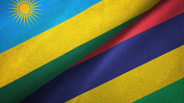 Ruanda ve Mauritius iki bayraklar tekstil kumaş, kumaş doku — Stok fotoğraf