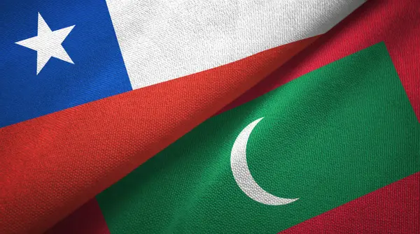 Chili en de Malediven twee vlaggen textiel doek, weefsel textuur — Stockfoto
