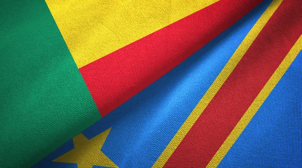 Benin en Congo Democratische Republiek twee vlaggen textiel doek — Stockfoto