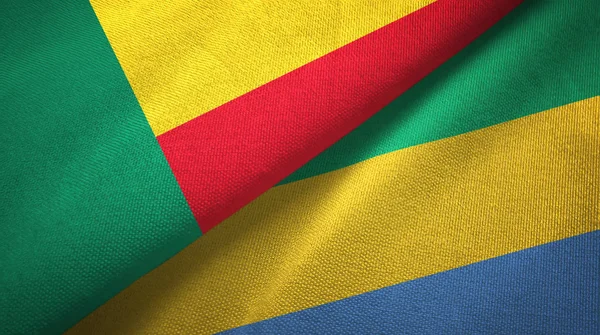 Benin und Gabon zwei Flaggen Textiltuch, Textilstruktur — Stockfoto