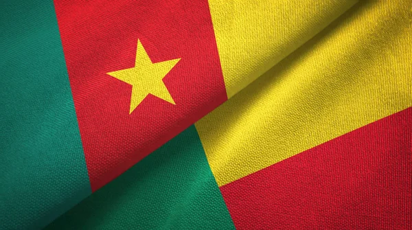 Kamerun és Benin két zászló textil ruhával, szövet textúra — Stock Fotó