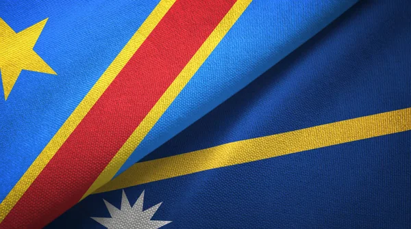 コンゴ民主共和国とナウル2つの旗織物布、生地の質感 — ストック写真