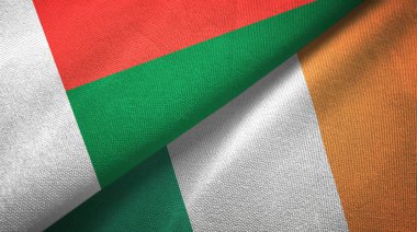 Madagaskar ve İrlanda iki bayraklar tekstil kumaş, kumaş doku