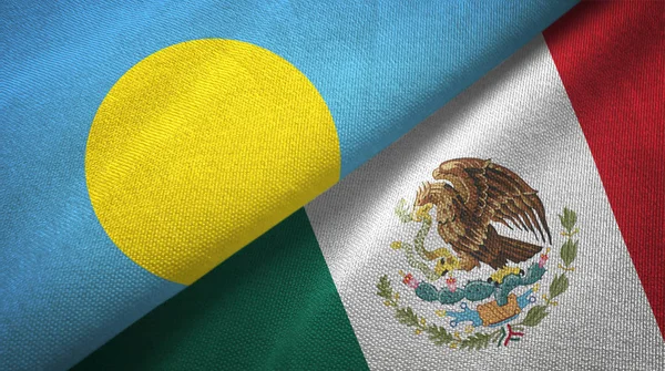 Palau och Mexico två flaggor textil tyg, tyg konsistens — Stockfoto