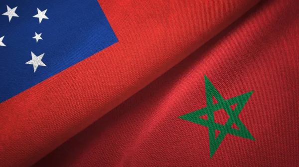 Samoa en Marokko twee vlaggen textiel doek, weefsel textuur — Stockfoto