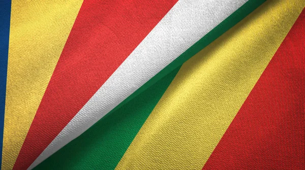 Seychellerna och Kongo två flaggor textil trasa, tyg konsistens — Stockfoto
