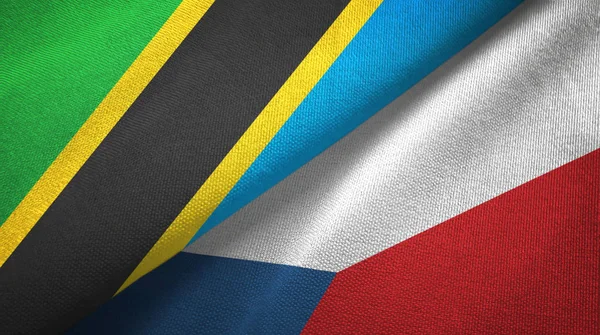 Tanzânia e República Checa duas bandeiras de pano têxtil, textura de tecido — Fotografia de Stock