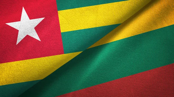 Togo e Lituania due bandiere tessuto, tessitura del tessuto — Foto Stock