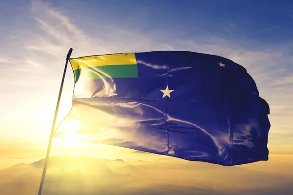 Lages of Brazil zászló lengett a felső napfelkelte köd — Stock Fotó