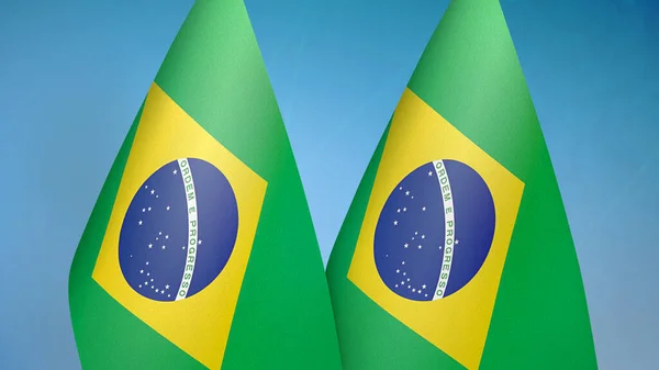 Brasil Duas Bandeiras Juntos Fundo Azul — Fotografia de Stock
