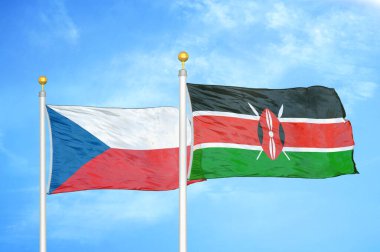 Çek ve Kenya bayrak direkleri ve mavi bulutlu arka planda iki bayrak
