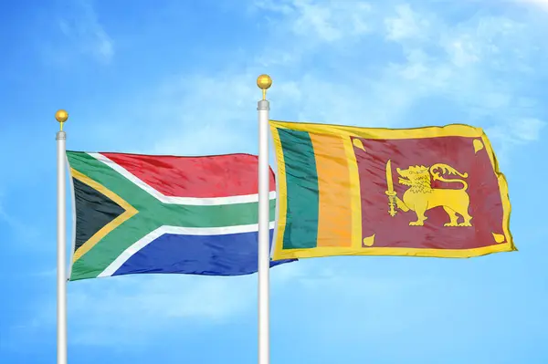 Sudáfrica Sri Lanka Dos Banderas Sobre Asta Bandera Fondo Azul —  Fotos de Stock