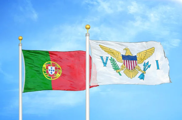 ポルトガルとバージン諸島アメリカ合衆国旗竿と青空の背景に2つの旗 — ストック写真