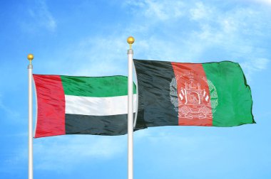 Birleşik Arap Emirlikleri ve Afganistan bayrak direğinde iki bayrak