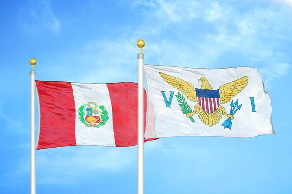 Peru Virgin Adaları Amerika Birleşik Devletleri Bayrak Direkleri Üzerinde Iki — Stok fotoğraf