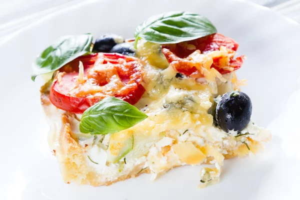 Vegetarian Salt Pie Quiche Tomatoes Olives Basil Feta Cheese White — Stock Photo, Image