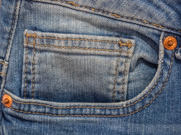 Canlı Mavi Yakın Kemer Denim Jeans Ile Çift Dikiş Metal — Stok fotoğraf