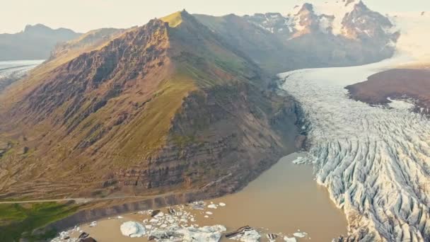 Skaftafell National Park luchtfoto panoramisch uitzicht. IJsland — Stockvideo