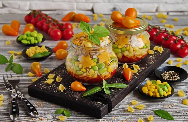 Salată Coji Paste Într Borcan Sticlă Mâncare Sănătoasă Prânz Sau — Fotografie, imagine de stoc