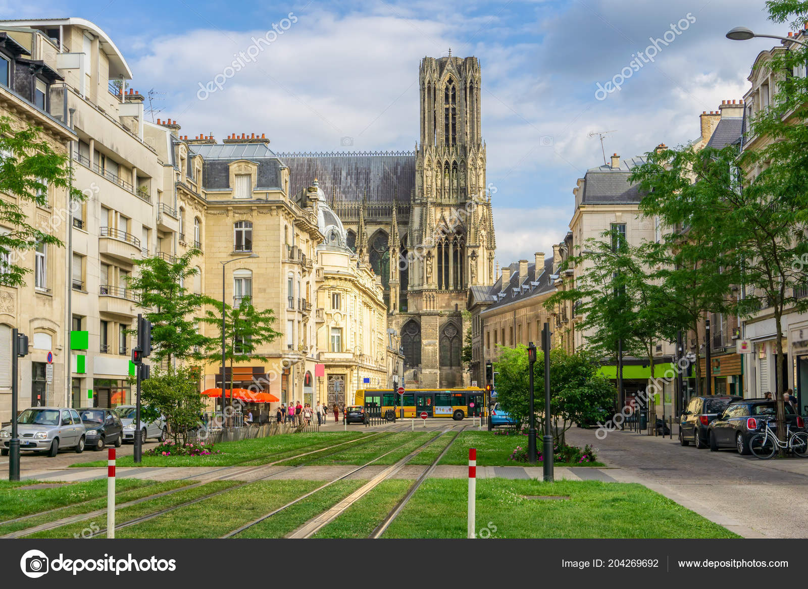 Tram Streets Architecture Reims City Champagne Ardenne Region France Stock Photo Image By C Southtownboy Tram Streets Architecture Reims City Champagne Ardenne Region France Stock Photo Image By C Southtownboy