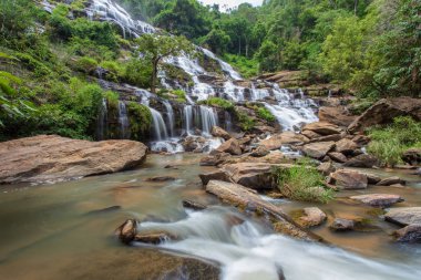 Mae Ya şelale Chiang Mai Province, Tayland için güzel bir şelale var.