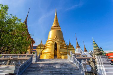 Wat Phra Kaew Ancient temple in bangkok, Thailand clipart