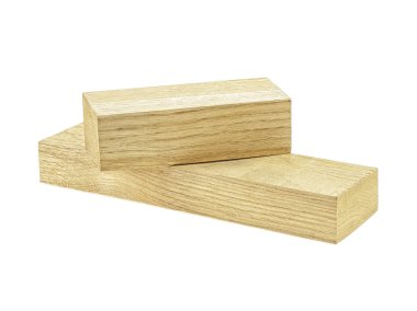 Beyaz arka plan üzerinde iki meşe bar