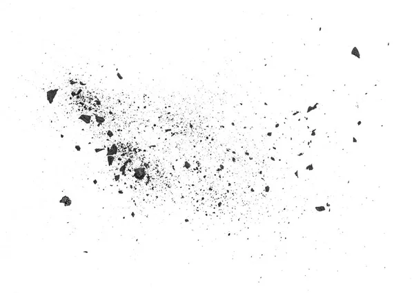 Beyaz arka plan üzerinde izole parçaları ile siyah kömür tozu