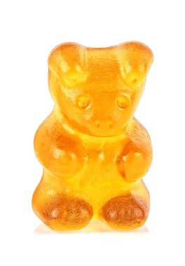 Beyaz arka planda izole jöle şeker çiğneme. Sakızlı ayı fru