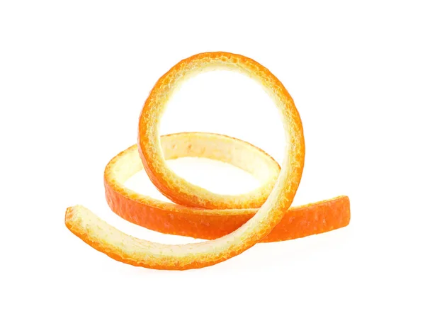 Piel de naranja sobre fondo blanco. Vitamina C . — Foto de Stock