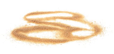 Beyaz arka planda izole edilmiş kahverengi şeker yığını. Kahverengi şeker kristalleri.